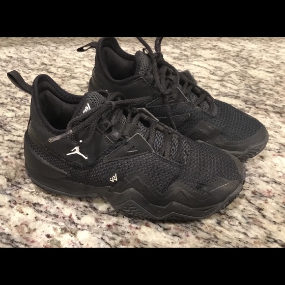 Jordan brand Russell Westbrook One Take basketball shoe boys sz 4.5 in black - Picture 2 of 8